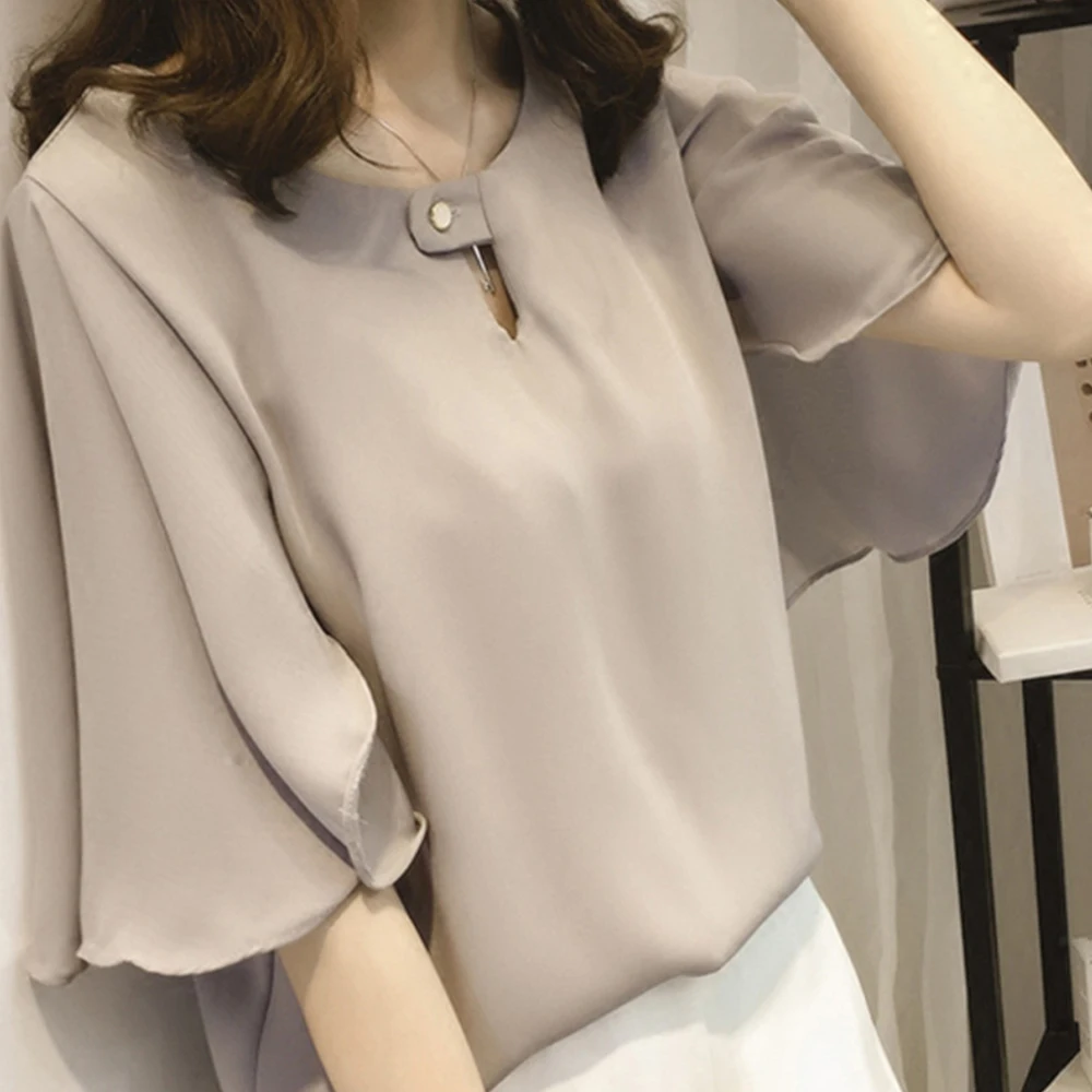 Fashion Woman Blouses 2021 Chiffon Shirt Plus Size Top Female Vintage Clothing Korean Short Sleeve T-shirts Elegant Blouses
Fashion Woman Blouses 2021 Chiffon Shirt Plus Size Top Female Vintage Clothing Korean Short Sleeve T-shirts Elegant Blouses