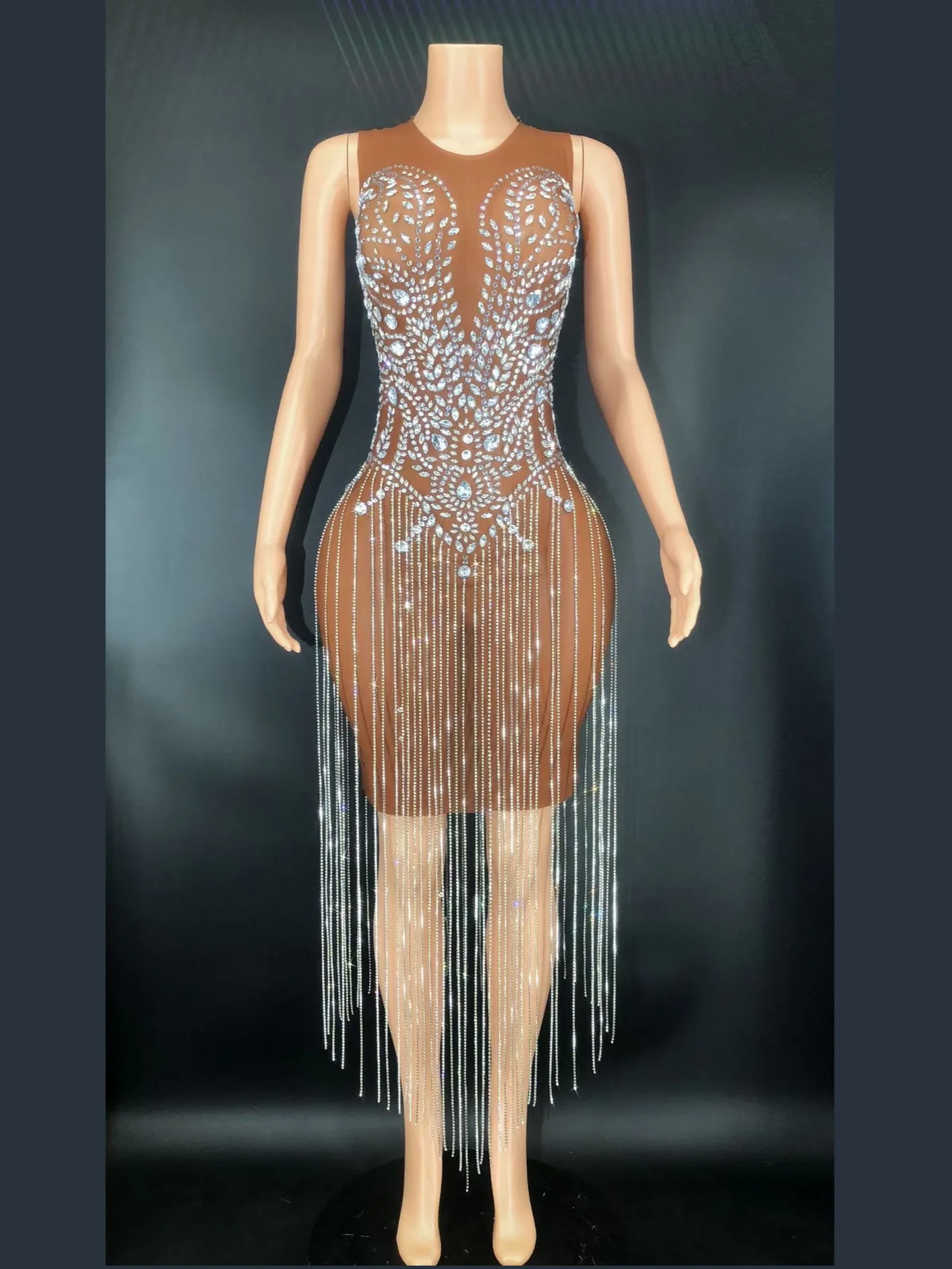 Sleeveless Brown Shining Rhinestones Sexy Tassel Sheath Dress For Women Nightclub Party Clothing Singer Stage Costumes
Sleeveless Brown Shining Rhinestones Sexy Tassel Sheath Dress For Women Nightclub Party Clothing Singer Stage Costumes