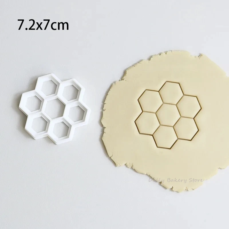 Формы для печенья пчела из пищевого пластика
Формы для печенья пчела из пищевого пластика