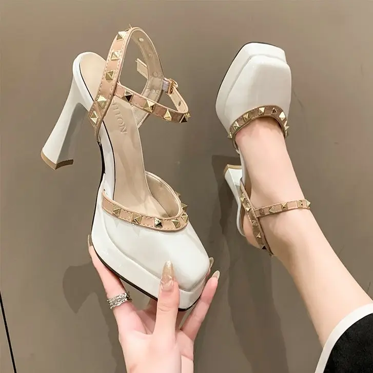 rivet platform heels sandals Mary Jane Shoes Buckle Pumps Women Elegant Shallow Square Toe Footwear Outdoor Lady Shoes white
rivet platform heels sandals Mary Jane Shoes Buckle Pumps Women Elegant Shallow Square Toe Footwear Outdoor Lady Shoes white
