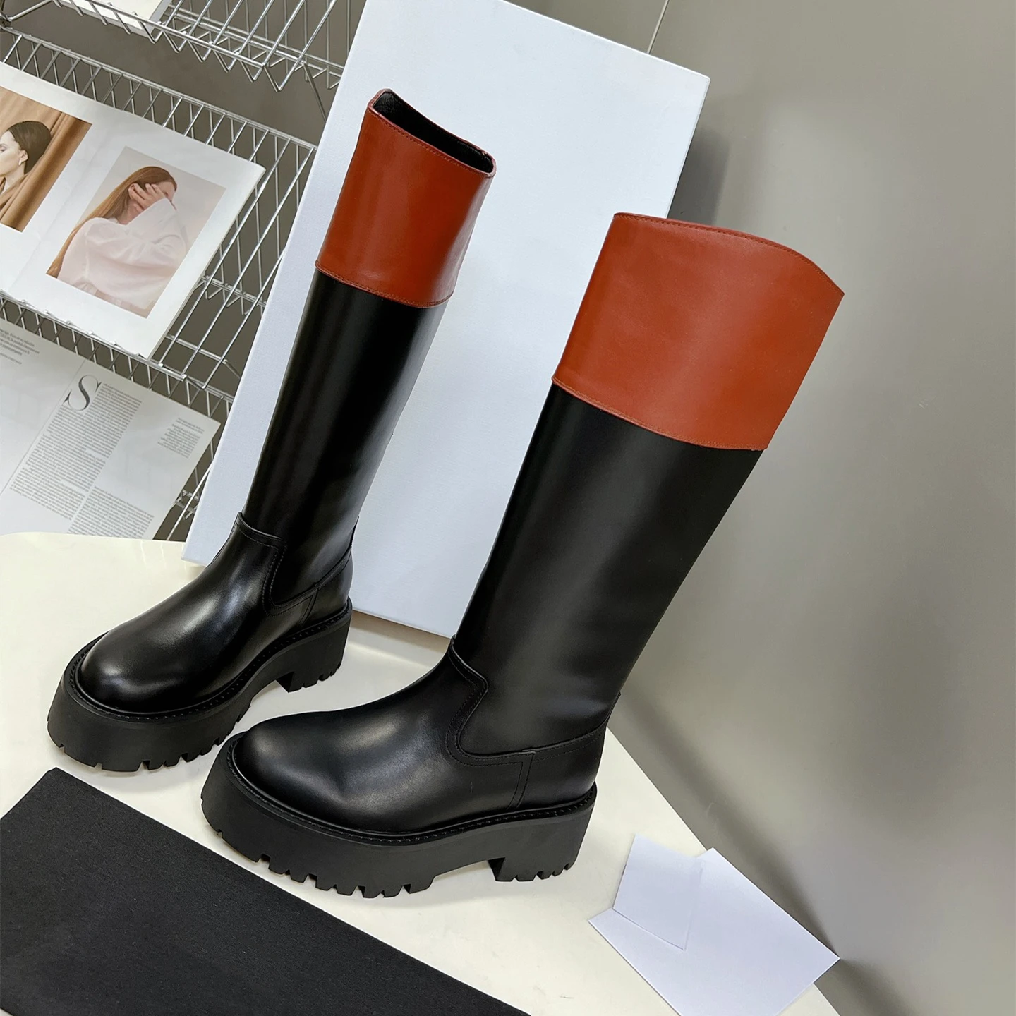 Genuine Leather Boots Med Heels Knee High Boots Flat Platform Winter Designer Shoes Women Mixed Color Zapatillas Mujer
Genuine Leather Boots Med Heels Knee High Boots Flat Platform Winter Designer Shoes Women Mixed Color Zapatillas Mujer