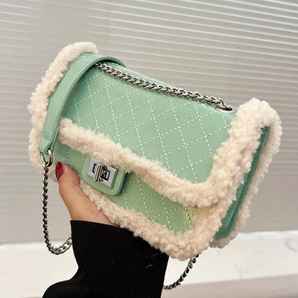 Lattice Flap Crossbody bag With Plush Edges 2022 New PU Leather Women's Designer Handbag Luxury brand Shoulder Messenger Bag
Lattice Flap Crossbody bag With Plush Edges 2022 New PU Leather Women's Designer Handbag Luxury brand Shoulder Messenger Bag