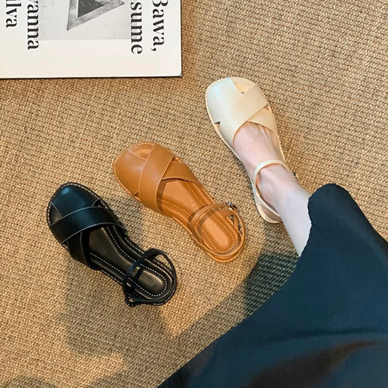 FAFA Retro Moccasin Roman Shoes Female 2023 New Cross Woven Shoes After Empty Buckle With Flat Bottom Package Head Sandals
FAFA Retro Moccasin Roman Shoes Female 2023 New Cross Woven Shoes After Empty Buckle With Flat Bottom Package Head Sandals