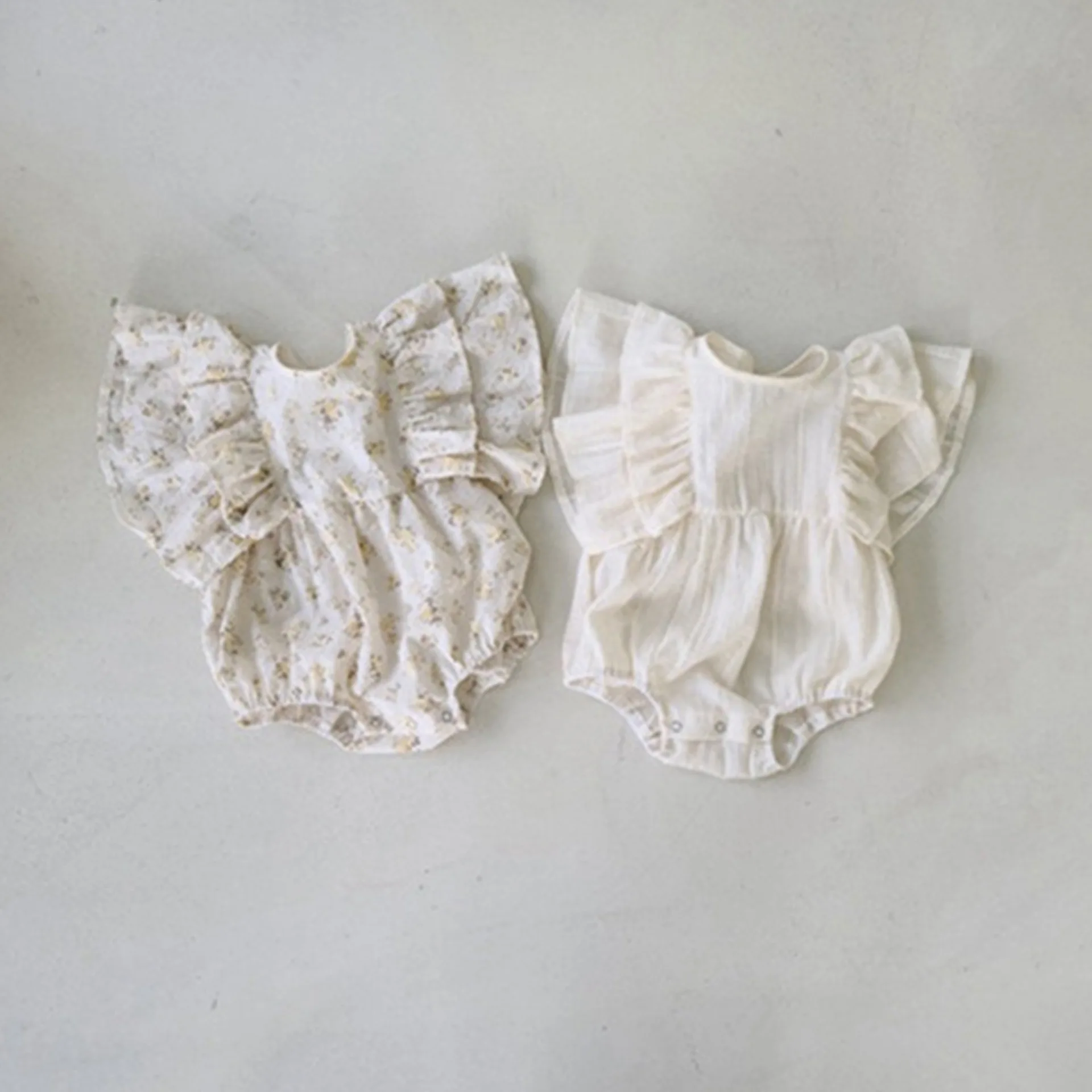 Solid Flutter Infant Baby Girls Romper 
Solid Flutter Infant Baby Girls Romper