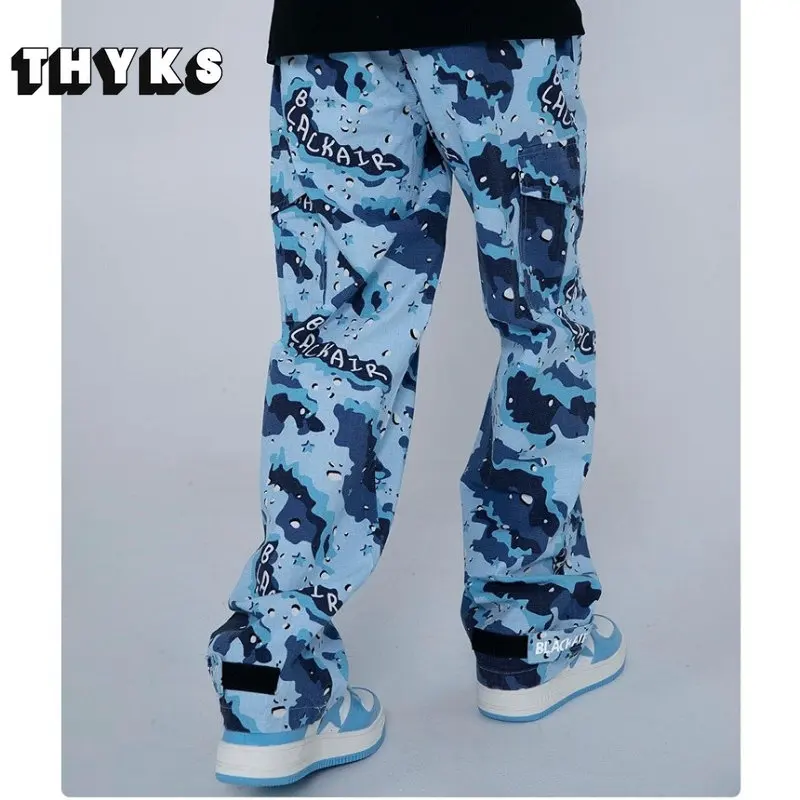 American Hip-Hop Retro Camouflage Cargo Pants Men High Street Chic Safari Style Pants for Male Letter Print Trousers Spring
American Hip-Hop Retro Camouflage Cargo Pants Men High Street Chic Safari Style Pants for Male Letter Print Trousers Spring