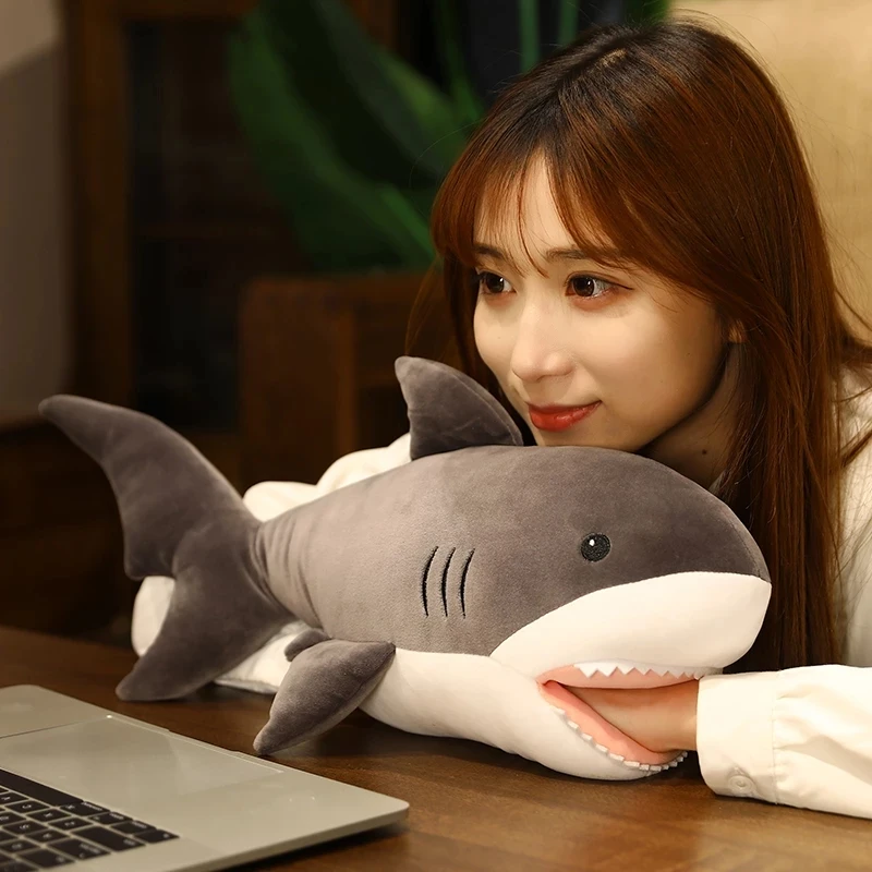 50cm 1pc Kawaii Shark with Hand Warmer Plush Toys Stuffed Soft Animal Shark Dolls for Kids Boys Birthday Appease Gift
50cm 1pc Kawaii Shark with Hand Warmer Plush Toys Stuffed Soft Animal Shark Dolls for Kids Boys Birthday Appease Gift