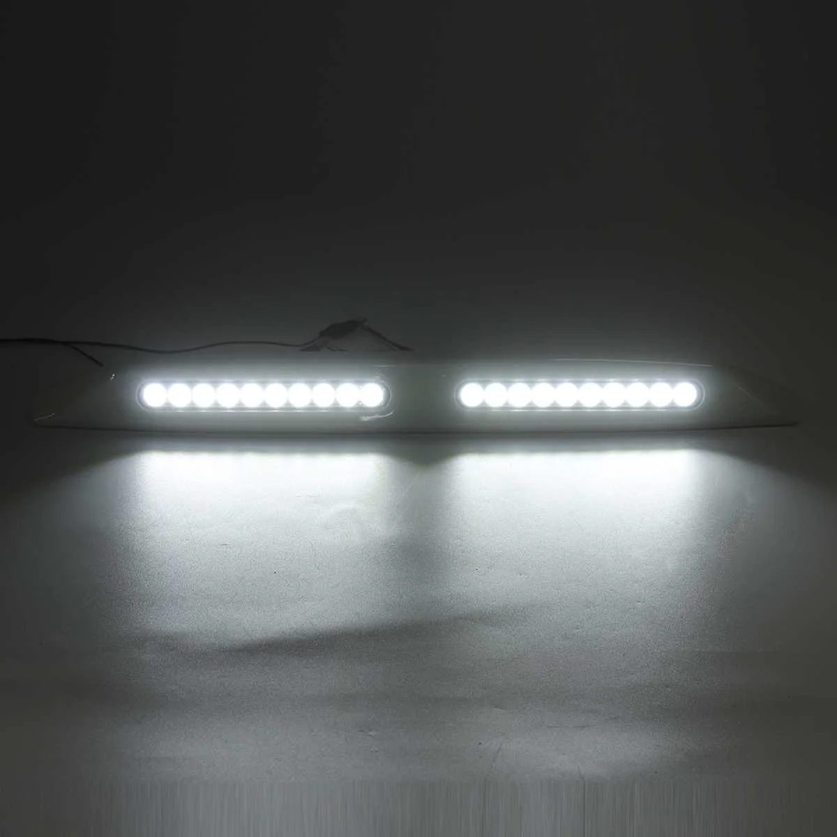 Водонепроницаемые Настенные светильники для дома на колесах, 12 В 
Водонепроницаемые Настенные светильники для дома на колесах, 12 В