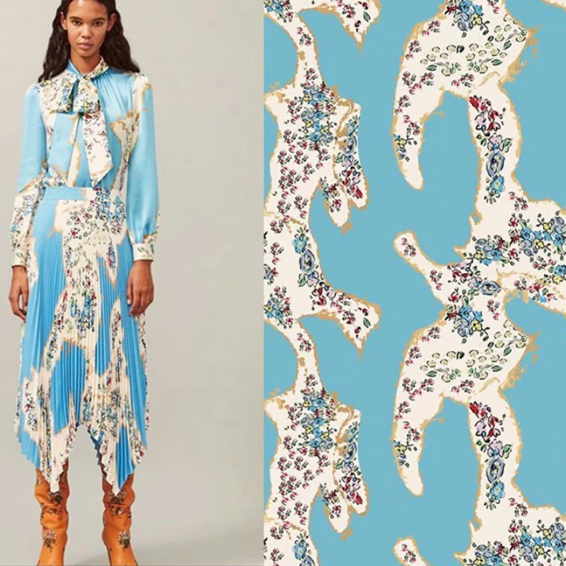 Polyester Fabric Luxury Brand Satin Printed Fashion Women Shirt Clothing Pajamas Twill Cloth for Dress by Meter Sewing Material
Polyester Fabric Luxury Brand Satin Printed Fashion Women Shirt Clothing Pajamas Twill Cloth for Dress by Meter Sewing Material