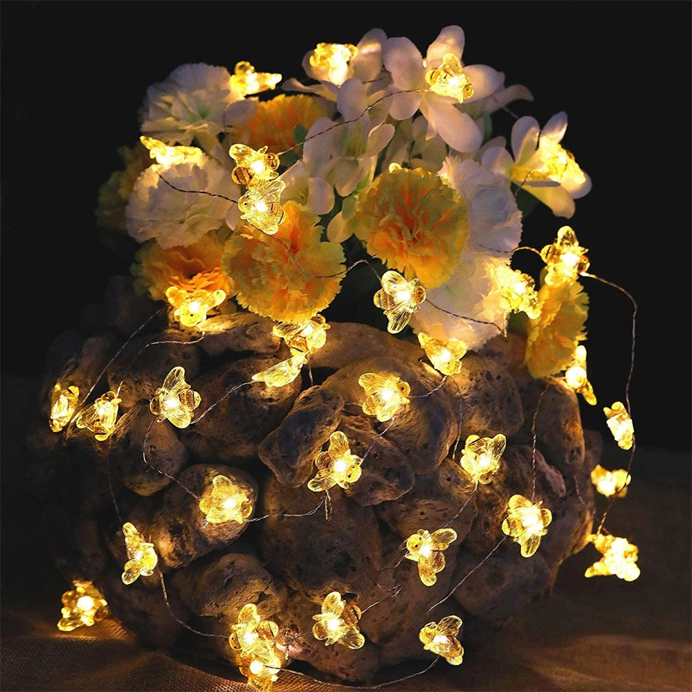 Solar/USB/Battery Powered LED Bee Garland Light String 30/40leds Copper Wire Honey Bee Fairy Lights for Holiday Party Patio Dcor
Solar/USB/Battery Powered LED Bee Garland Light String 30/40leds Copper Wire Honey Bee Fairy Lights for Holiday Party Patio Dcor