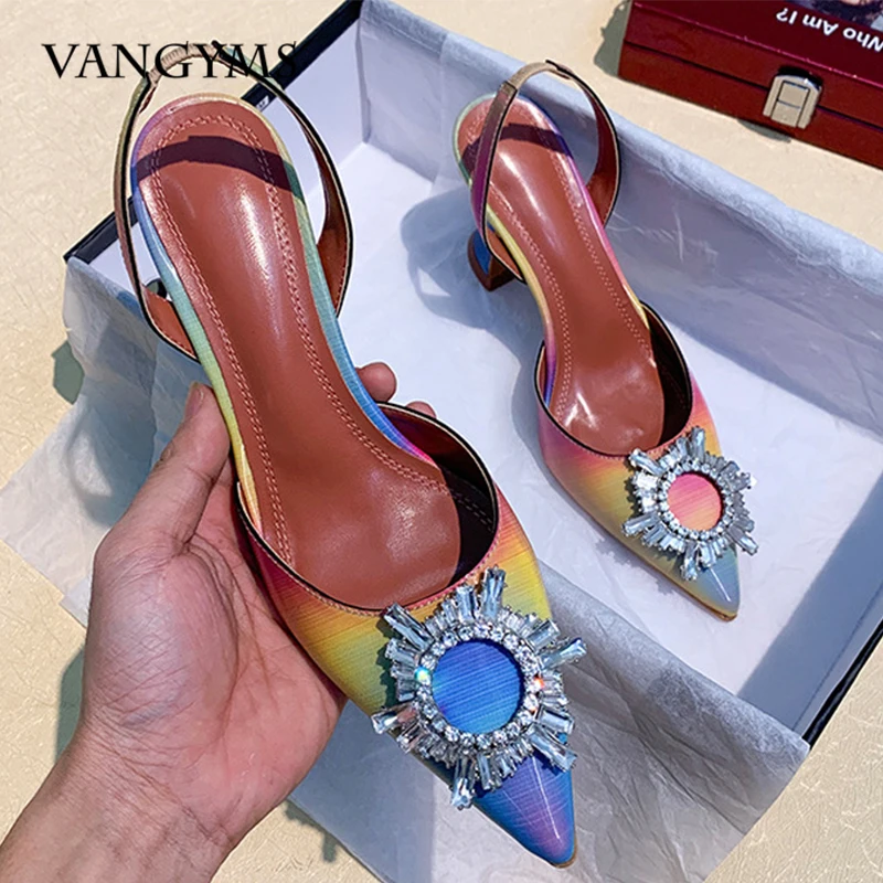 2022 New Sexy Pointed Toe Gradient Women's Pumps Crystal Sunflower Wine Glass with High Heels Shoes wedding party shoes
2022 New Sexy Pointed Toe Gradient Women's Pumps Crystal Sunflower Wine Glass with High Heels Shoes wedding party shoes