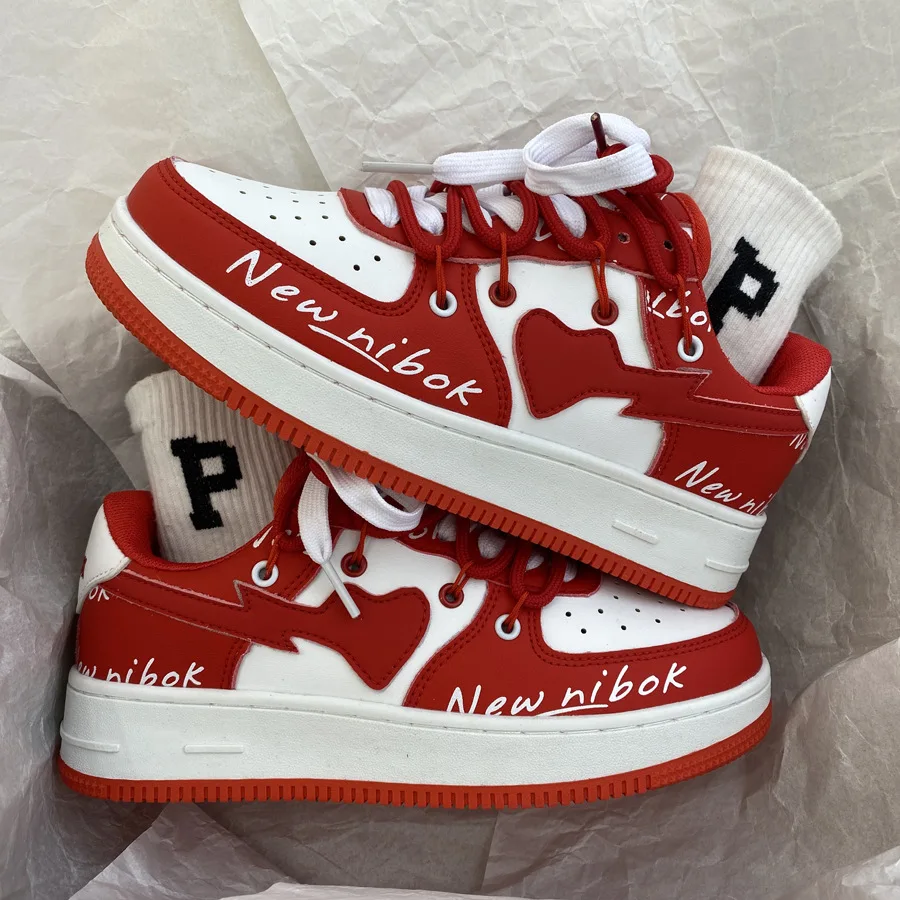 2022 New Women Sport Shoes Platform Sneakers Ladies Vulcanized Shoes Designer New Lace Up Breathable Sneakers Flat Shoes Size 44
2022 New Women Sport Shoes Platform Sneakers Ladies Vulcanized Shoes Designer New Lace Up Breathable Sneakers Flat Shoes Size 44