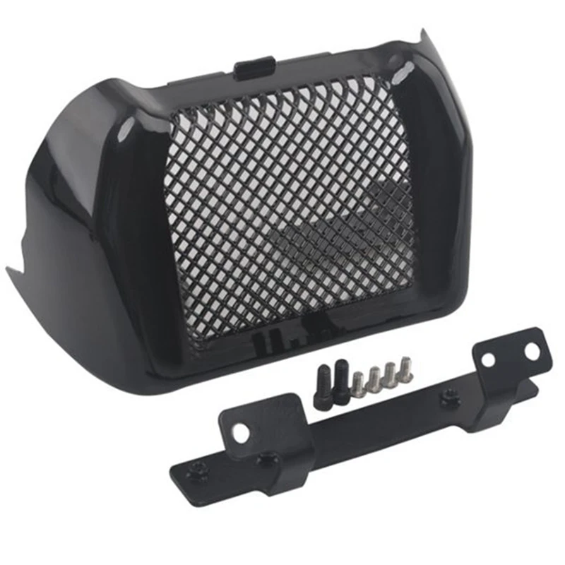 Motorcycle Oil Cooler Cover Kit with Bracket for Touring Road King Street Glide Freewheeler FLHXS FLTRX FLHR 2017-2021
Motorcycle Oil Cooler Cover Kit with Bracket for Touring Road King Street Glide Freewheeler FLHXS FLTRX FLHR 2017-2021