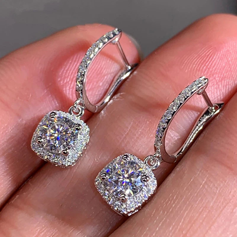Goodness Square Zircon Earrings European and American Style Atmospheric Earrings Women Jewelry Wedding Accessories Free Shipping
Goodness Square Zircon Earrings European and American Style Atmospheric Earrings Women Jewelry Wedding Accessories Free Shipping