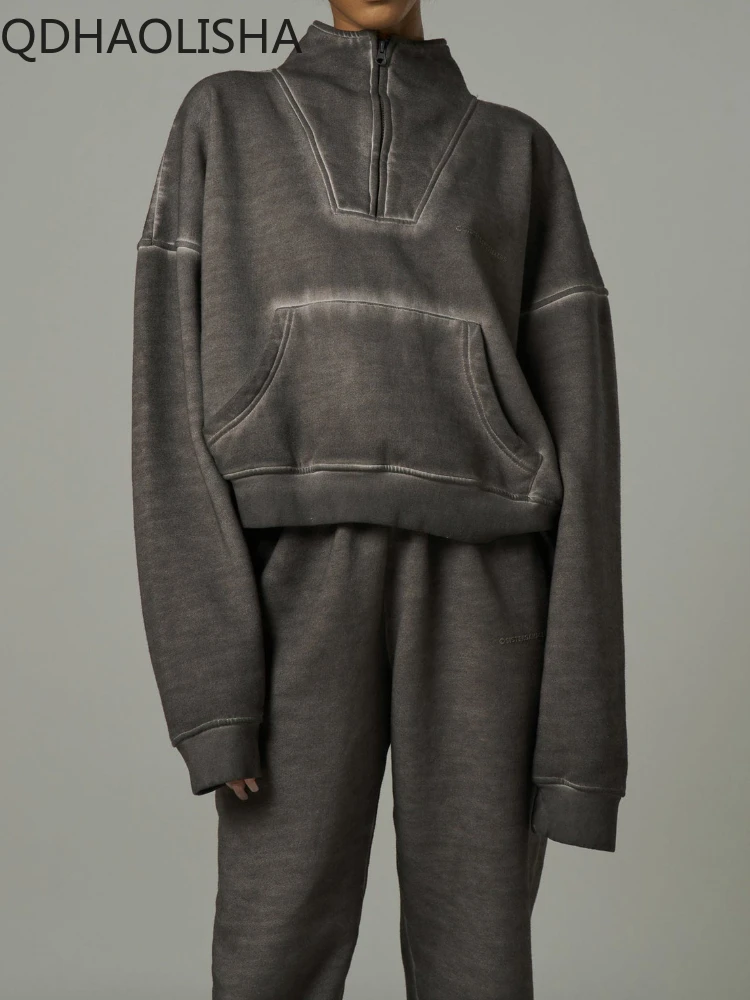 Two Piece Set for Women Vintage Tracksuit Autumn/Winter Zipper Half Open Collar Long Sleeve Coat Harajuku Casual Sports Pants
Two Piece Set for Women Vintage Tracksuit Autumn/Winter Zipper Half Open Collar Long Sleeve Coat Harajuku Casual Sports Pants