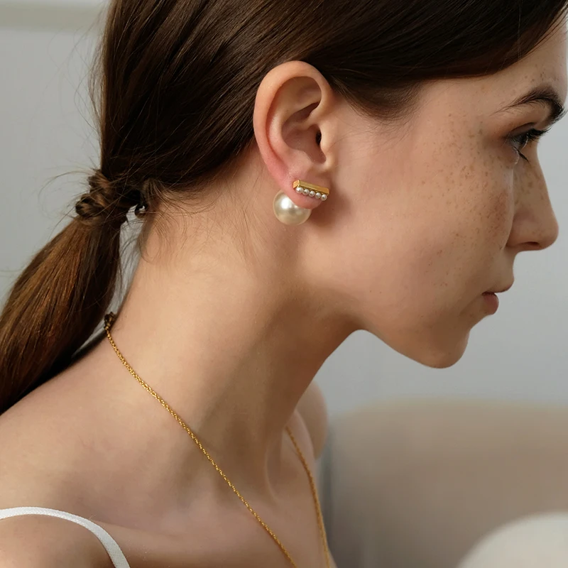 Timeless Wonder Glam Faux Pearl Geo Swing Stud Earrings for Women Designer Jewelry Ins Party Prom Rare Gift Cute Kpop Japan 6269
Timeless Wonder Glam Faux Pearl Geo Swing Stud Earrings for Women Designer Jewelry Ins Party Prom Rare Gift Cute Kpop Japan 6269
