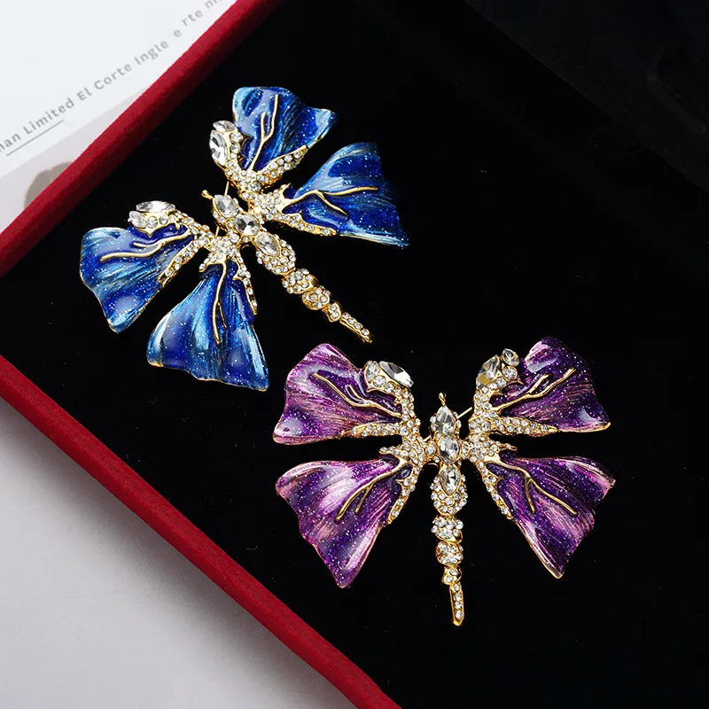 Classic Vintage Painted Enamel Dragonfly Brooch Creative Design Luxury Personality Insect Corsage Baroque Rhinestone Jewelry
Classic Vintage Painted Enamel Dragonfly Brooch Creative Design Luxury Personality Insect Corsage Baroque Rhinestone Jewelry