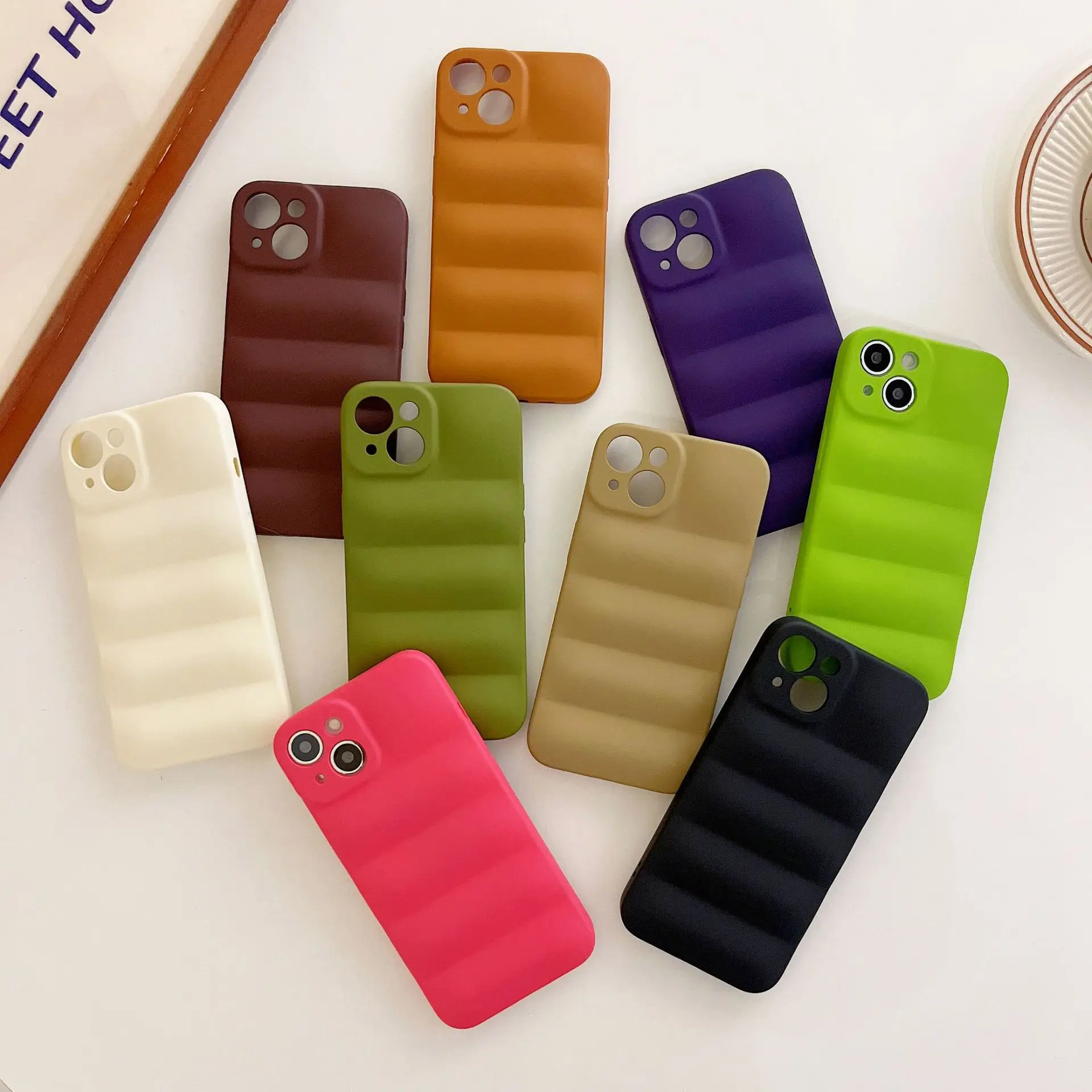 High Quality 3D Down Jacket Pattern Soft TPU Phone Case for iPhone 13 12 11 14 Pro Max Xr Xsmax 7 14Plus Solid Color Back Cover
High Quality 3D Down Jacket Pattern Soft TPU Phone Case for iPhone 13 12 11 14 Pro Max Xr Xsmax 7 14Plus Solid Color Back Cover