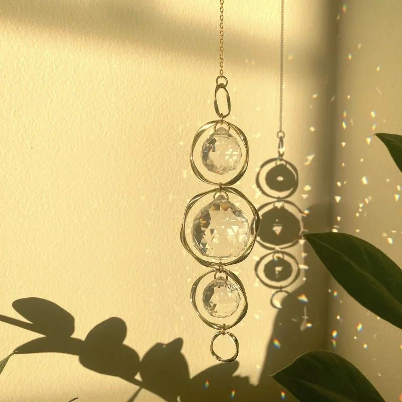 Хрустальный ловец солнца
Хрустальный ловец солнца