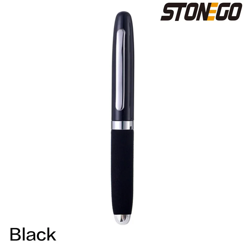 Шариковая ручка STONEGO металлическая серебристая
Шариковая ручка STONEGO металлическая серебристая