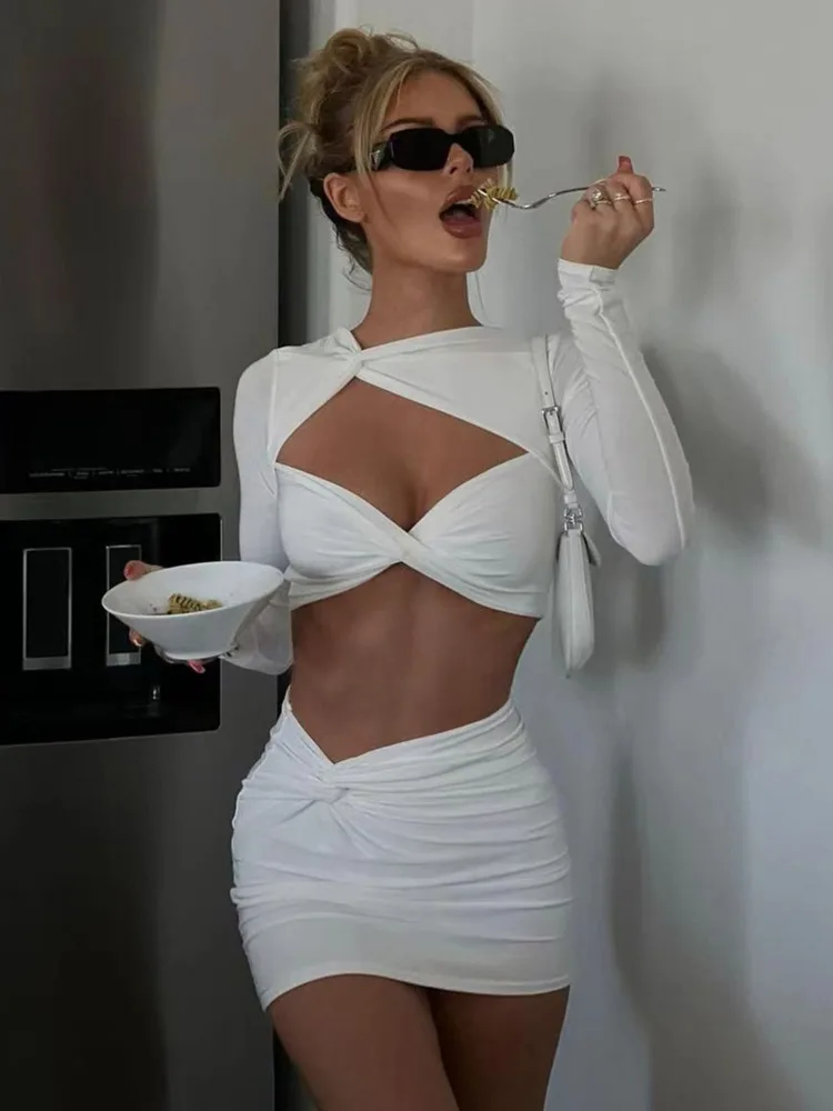 Laxsesu Sexy Hollow Out Dress Set Women Outfit Full Sleeve Crop Top And Ruched Mini Skirt Matching Sets Ladies Two Piece Suit
Laxsesu Sexy Hollow Out Dress Set Women Outfit Full Sleeve Crop Top And Ruched Mini Skirt Matching Sets Ladies Two Piece Suit