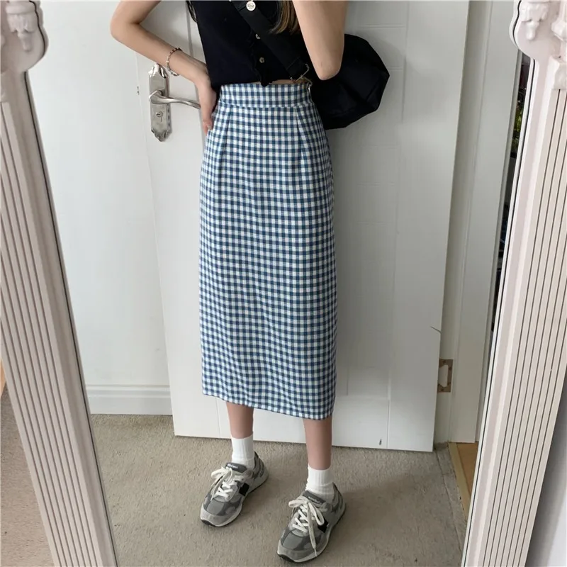 Retro Slit Plaid Skirt Women's 2022 New Summer High Waist Slim Skirt A Word Bag Hip Midi Skirt Plaid Dress
Retro Slit Plaid Skirt Women's 2022 New Summer High Waist Slim Skirt A Word Bag Hip Midi Skirt Plaid Dress