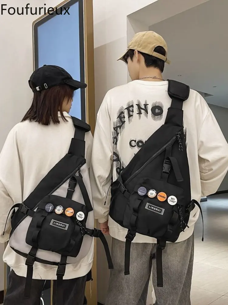 Foufurieux Japanese Overalls Messenger Bag Men Fashion Nylon Sports Leisure Student Large Capacity Women Chest Bag Shoulder Bag
Foufurieux Japanese Overalls Messenger Bag Men Fashion Nylon Sports Leisure Student Large Capacity Women Chest Bag Shoulder Bag