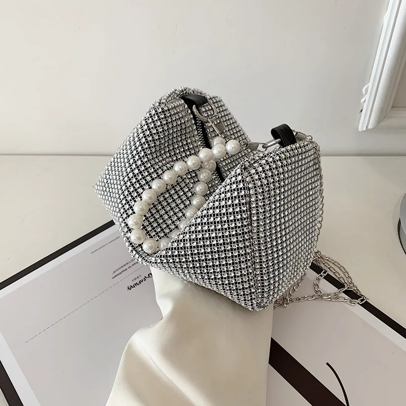 Shine Rhinestone Luxury Designer Mini Handbag Brand Top Handle Bags for Women Shoulder Bag Pearl Handle Multi-Wear Lady Bag
Shine Rhinestone Luxury Designer Mini Handbag Brand Top Handle Bags for Women Shoulder Bag Pearl Handle Multi-Wear Lady Bag