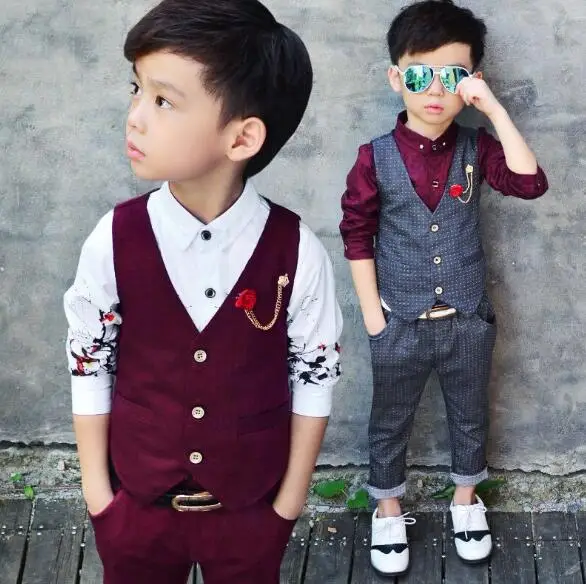 2023 New 2 Piece Boys Spring Vest Formal Top Children's Suits Wedding Groom Children's Wedding Formal Sets V collar Costume
2023 New 2 Piece Boys Spring Vest Formal Top Children's Suits Wedding Groom Children's Wedding Formal Sets V collar Costume