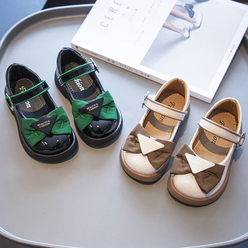 New Girls' Leather Shoes Mary Janes Children's School Casual Shoes Kids Party Wedding Shoes Classic with Bow-knot Kids Shoes
New Girls' Leather Shoes Mary Janes Children's School Casual Shoes Kids Party Wedding Shoes Classic with Bow-knot Kids Shoes