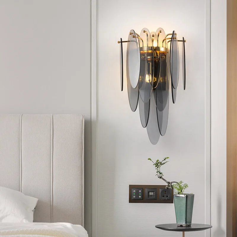 Modern light luxury blue glass wall lamp corridor bedroom bedside living room background wall lamp factory wholesale
Modern light luxury blue glass wall lamp corridor bedroom bedside living room background wall lamp factory wholesale