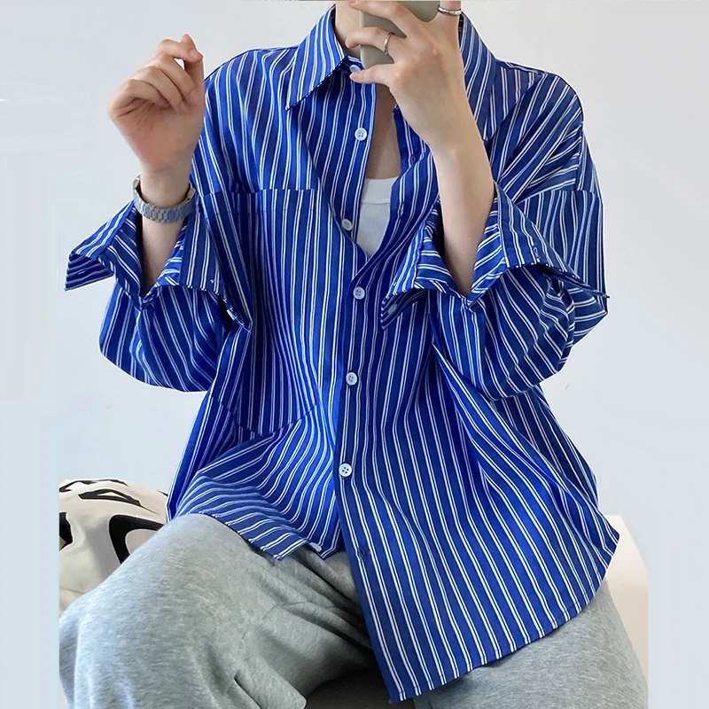 Blue Striped Blouse Women 2022 Spring Korean Loose Long Sleeve Turn Down Collar Shirts Female Casual Big Pocket Boyfriend Shirt
Blue Striped Blouse Women 2022 Spring Korean Loose Long Sleeve Turn Down Collar Shirts Female Casual Big Pocket Boyfriend Shirt