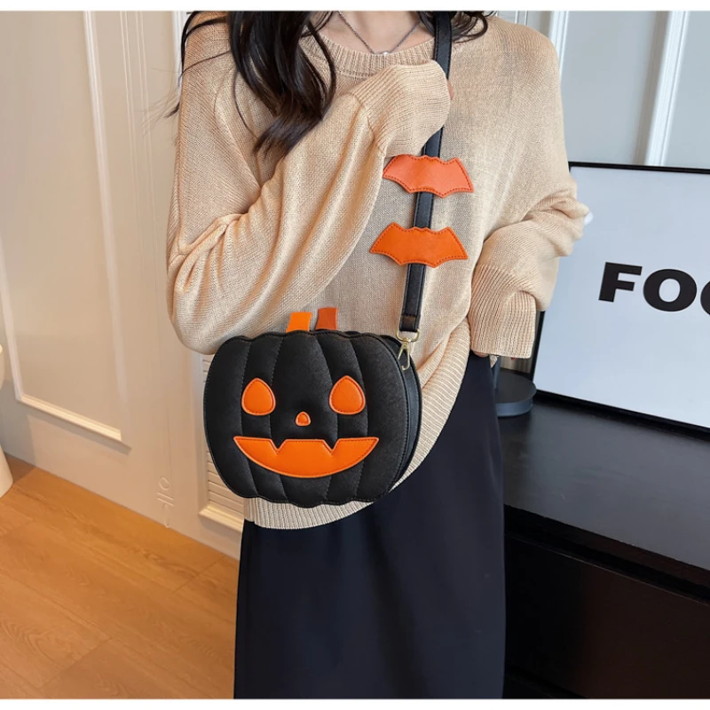 Original Design Pumpkin Halloween Spooky Fun Bag For Lady Girls Creative Versatile Crossbody Bag Korean Style Women Handbag Phon
Original Design Pumpkin Halloween Spooky Fun Bag For Lady Girls Creative Versatile Crossbody Bag Korean Style Women Handbag Phon