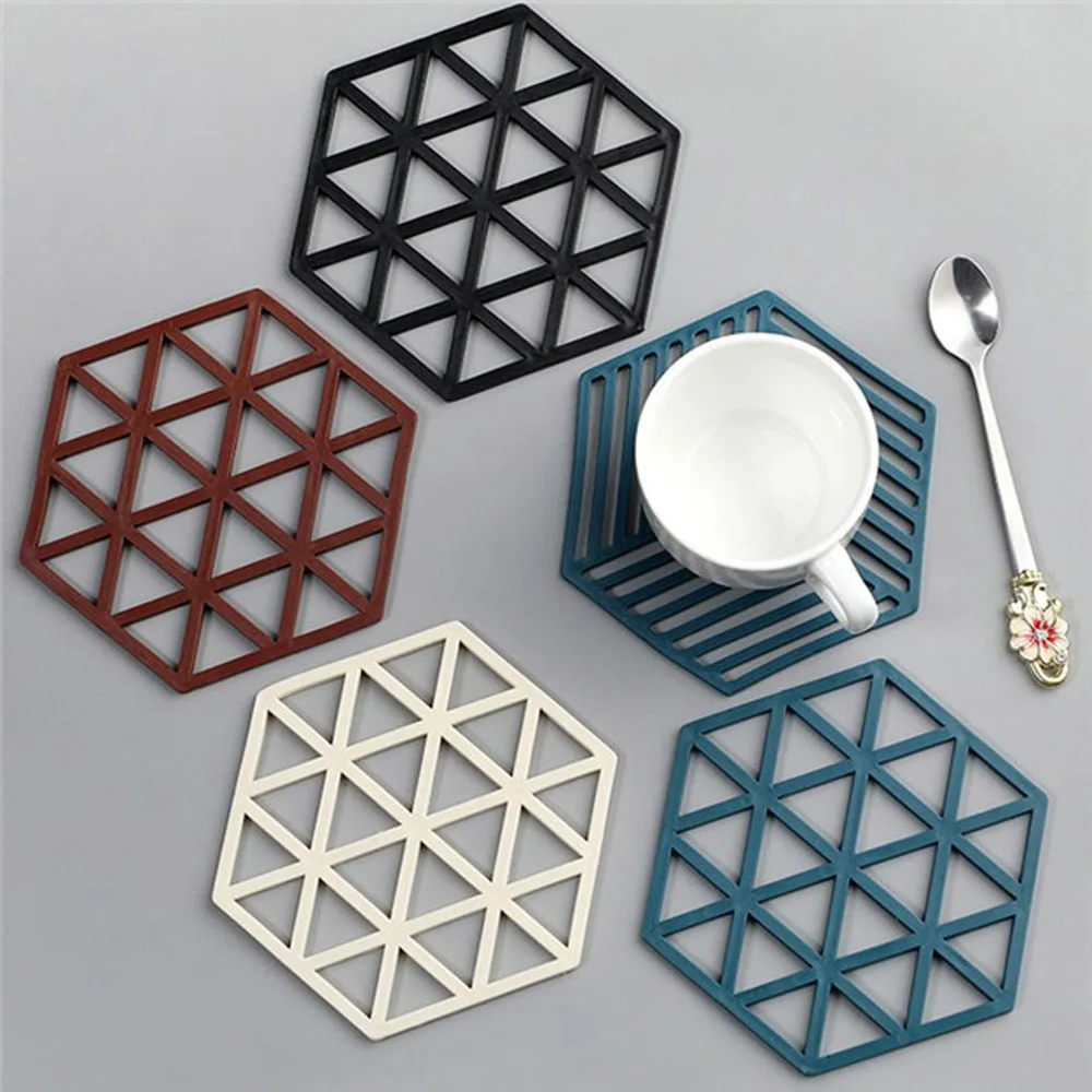 Silicone Tableware Insulation Mat Insulation Coaster Heat-insulated Placemat Hexagon Pad Home Decor Desktop Kitchen Accessories
Silicone Tableware Insulation Mat Insulation Coaster Heat-insulated Placemat Hexagon Pad Home Decor Desktop Kitchen Accessories