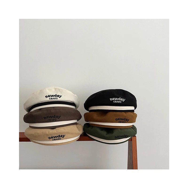 Korean Style Children's Beret INS Letter Embroidery Autumn Winter Painter Hat Boys And Girls Solid Color Beret Kids Bonnet
Korean Style Children's Beret INS Letter Embroidery Autumn Winter Painter Hat Boys And Girls Solid Color Beret Kids Bonnet