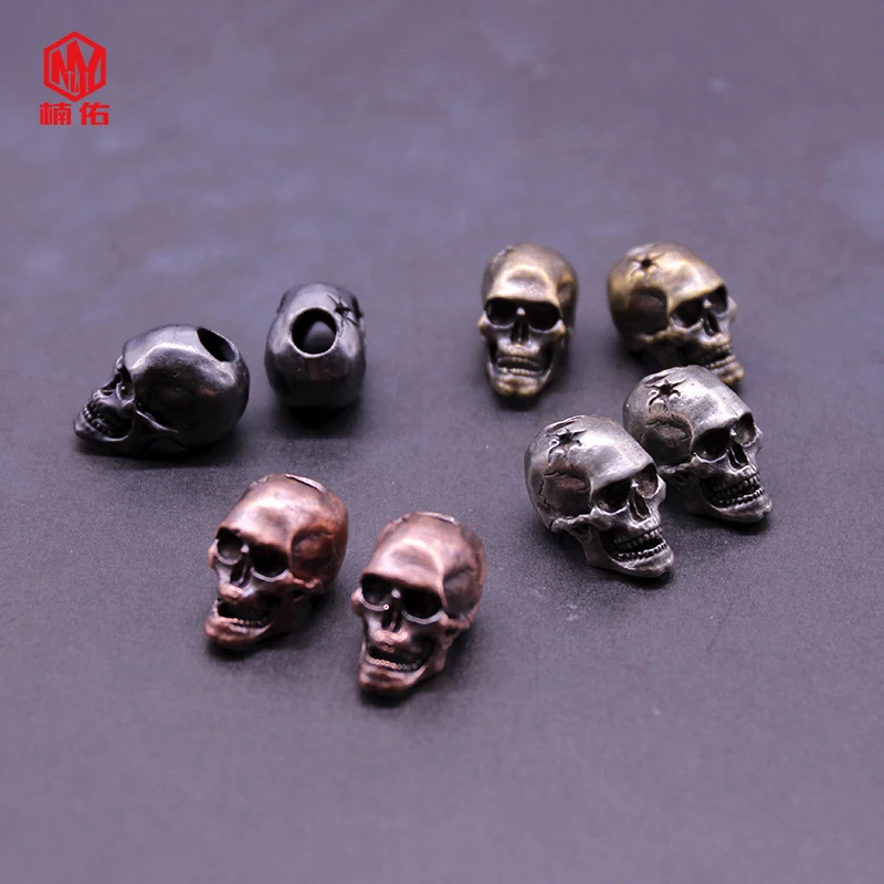 

1PC EDC Paracord Beads Devil Skull Retro Brass Red Copper Lanyard Pendants Knife Beads Parachute Cord Rope Bead Pendant