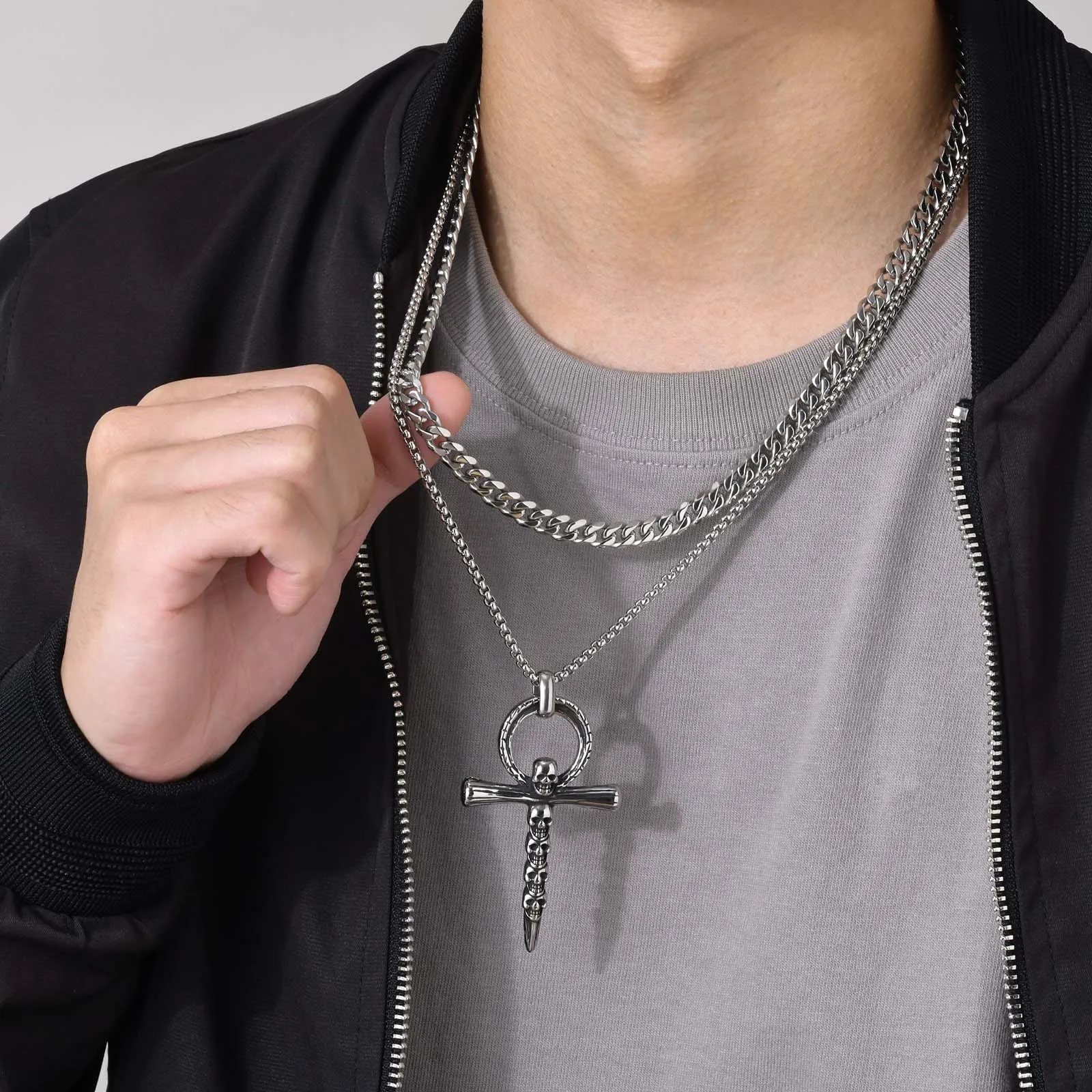 Punk Gothic Skull Necklaces for Men,Dark Silver Color Stainless Steel Anka Skeleton Pendant with Cuban Box Stacked Chain Collar
Punk Gothic Skull Necklaces for Men,Dark Silver Color Stainless Steel Anka Skeleton Pendant with Cuban Box Stacked Chain Collar