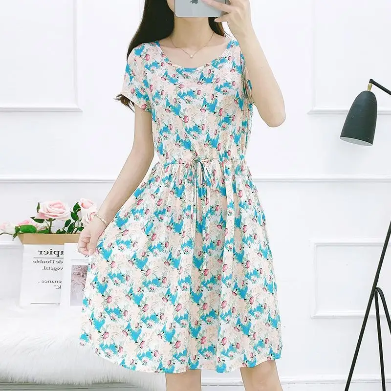 2022 Summer Women Fashion Floral Print Short Sleeve Dress Female O-neck Casual Vestidos Ladies Loose A-line Beach Dresses D59
2022 Summer Women Fashion Floral Print Short Sleeve Dress Female O-neck Casual Vestidos Ladies Loose A-line Beach Dresses D59