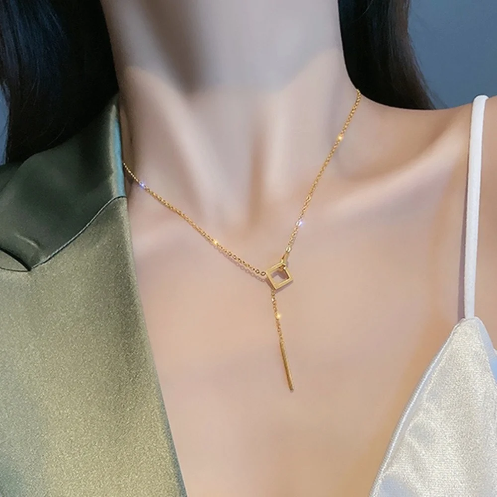 2022 New Fashion Ladies Necklace Luxurious Popular Versatile High Sense Niche Design Simple Party Wedding Ladies Jewelry Gift
2022 New Fashion Ladies Necklace Luxurious Popular Versatile High Sense Niche Design Simple Party Wedding Ladies Jewelry Gift