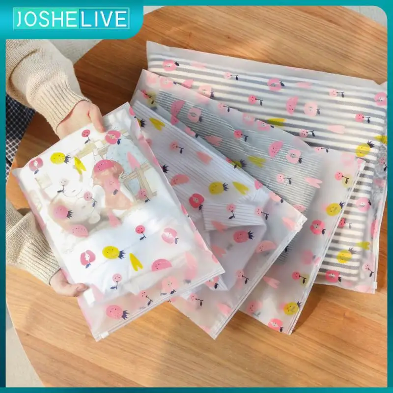 Clothes Storage Bags Fruit Clothing Portable Travel Packing Pouch Travel Transparent Makeup Underwear Zipper Vacuum Bags
Clothes Storage Bags Fruit Clothing Portable Travel Packing Pouch Travel Transparent Makeup Underwear Zipper Vacuum Bags