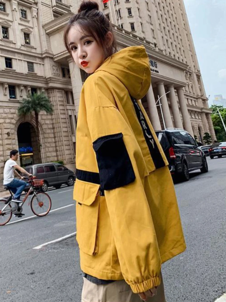 Fall Outfits Women Jackets Coats Cargo Baggy Hooded Baseball Uniform Clothes Korean Fashion Chic and Elegant Woman Jacket Tops
Fall Outfits Women Jackets Coats Cargo Baggy Hooded Baseball Uniform Clothes Korean Fashion Chic and Elegant Woman Jacket Tops