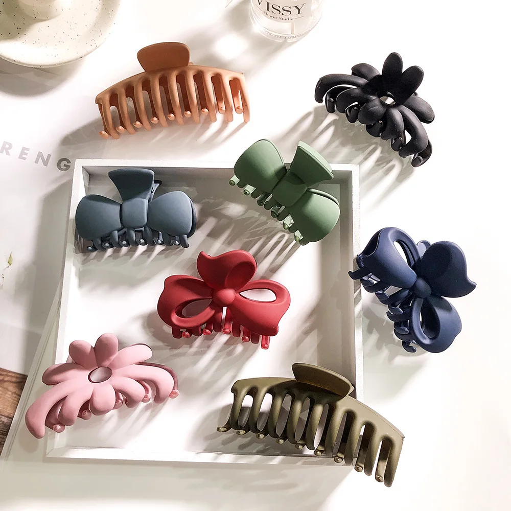 Fashion New Girl Bowknot Large Grab Clip Creative Flower Scrub Bathing Plate Hair Grab Ponytail Clip Ladies Hair Accessories
Fashion New Girl Bowknot Large Grab Clip Creative Flower Scrub Bathing Plate Hair Grab Ponytail Clip Ladies Hair Accessories