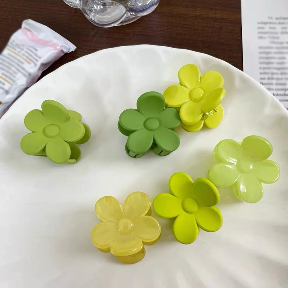 Sweet Small Flower Hair Clip for Women Girls Hair Claw Chic Barrettes Crab Hairpins Styling Claw Clips Fashion Hair Accessories
Sweet Small Flower Hair Clip for Women Girls Hair Claw Chic Barrettes Crab Hairpins Styling Claw Clips Fashion Hair Accessories