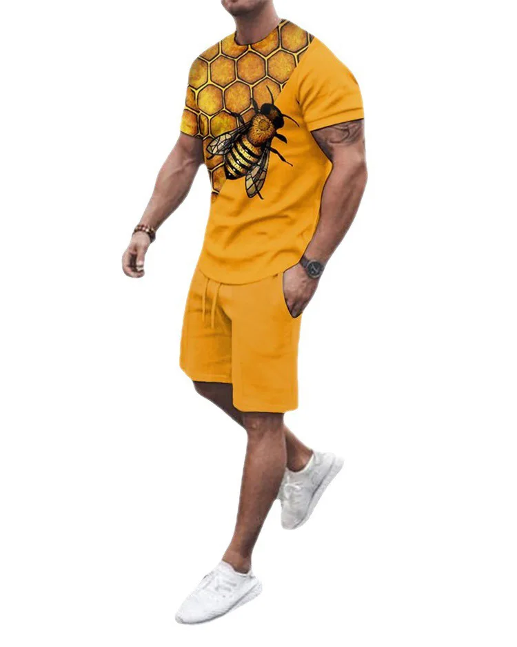 2022 New Men Outfit Set Fun Bee T-shirt Beach Leisure Tiger Suit Jogging Crown Sportswear Playing Card Short Sleeve Twopiece Set
2022 New Men Outfit Set Fun Bee T-shirt Beach Leisure Tiger Suit Jogging Crown Sportswear Playing Card Short Sleeve Twopiece Set