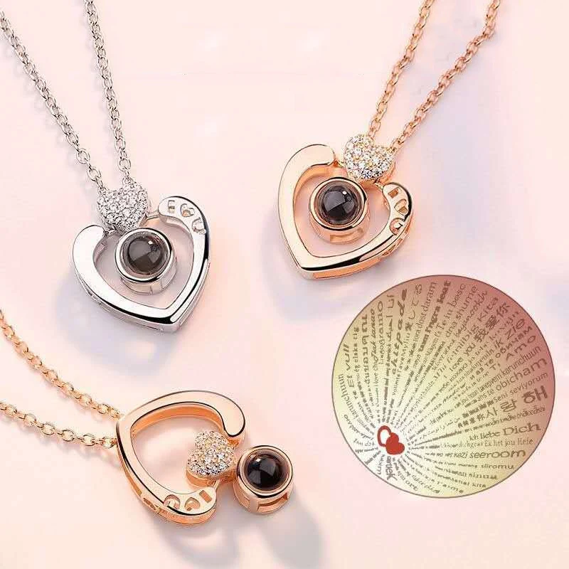 Romantic Projection Necklace Metal Necklace for Women I Love You Double Heart Projection Rose Gold Lover Jewelry Birthday Gift
Romantic Projection Necklace Metal Necklace for Women I Love You Double Heart Projection Rose Gold Lover Jewelry Birthday Gift