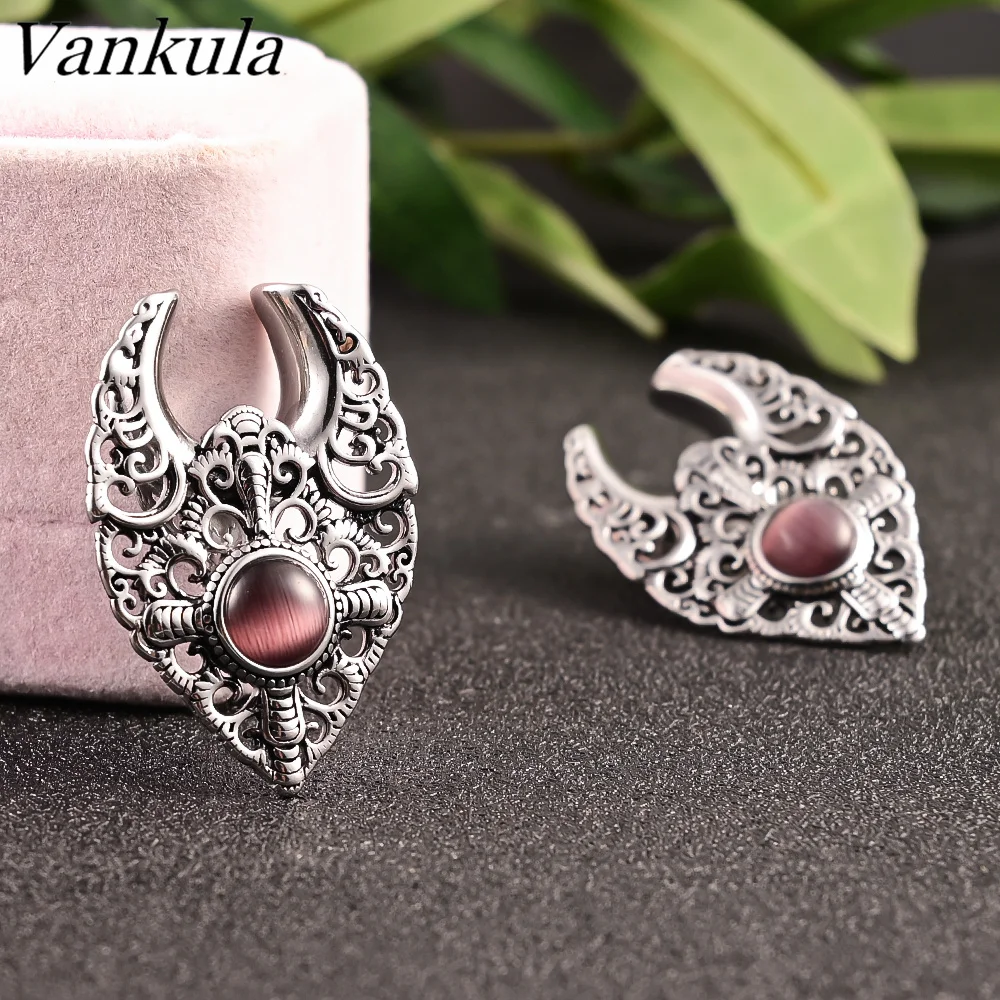 Vankula 2PCS New Snow Flower Saddle Plugs Saddle Hangers for Stretched Lobe Ear Tunnels Gauges Plugs Piercing Body Jewelry
Vankula 2PCS New Snow Flower Saddle Plugs Saddle Hangers for Stretched Lobe Ear Tunnels Gauges Plugs Piercing Body Jewelry