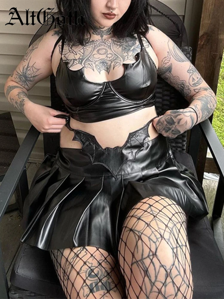 AltGoth Cyberpunk Goth Pu Skirt Women Vintage Streetwear Bat Hollow Out Lace Up High Waist Pleated Skirt Emo Alternative Outfit
AltGoth Cyberpunk Goth Pu Skirt Women Vintage Streetwear Bat Hollow Out Lace Up High Waist Pleated Skirt Emo Alternative Outfit