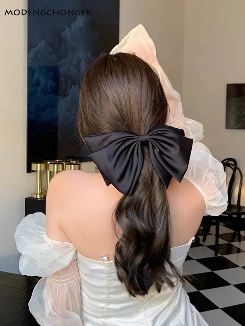 New Satin Girls Bow Hair Band Trendy Ribbon Hairpin Hair Clips for Women Bowknot Barrettes Ponytail Headwear Hair Accessories
New Satin Girls Bow Hair Band Trendy Ribbon Hairpin Hair Clips for Women Bowknot Barrettes Ponytail Headwear Hair Accessories
