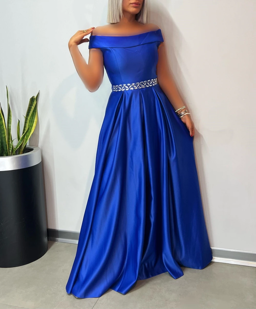 Женское винтажное платье с открытыми плечами, открытой спиной и коротким рукавом 
Женское винтажное платье с открытыми плечами, открытой спиной и коротким рукавом