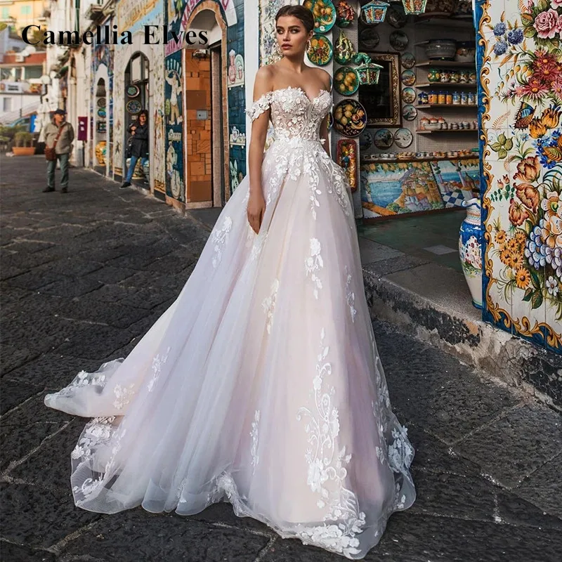 Gorgeous Sweetheart Wedding Dress 2022 A-Line Off The Shoulder Lace Appliques Backless Tulle Vintage Bridal Gown robe de mariée
Gorgeous Sweetheart Wedding Dress 2022 A-Line Off The Shoulder Lace Appliques Backless Tulle Vintage Bridal Gown robe de mariée