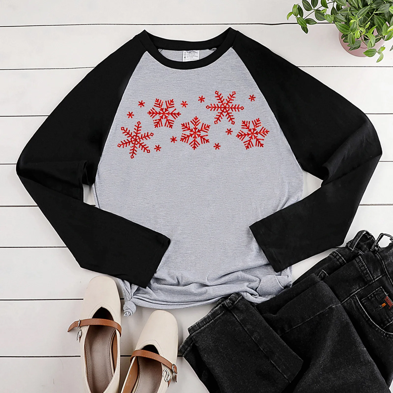 Женская Повседневная футболка с круглым вырезом и принтом в виде снежинок, Топ с длинным рукавом реглан и длинным рукавом, женские футболки ...
Женская Повседневная футболка с круглым вырезом и принтом в виде снежинок, Топ с длинным рукавом реглан и длинным рукавом, женские футболки ...
